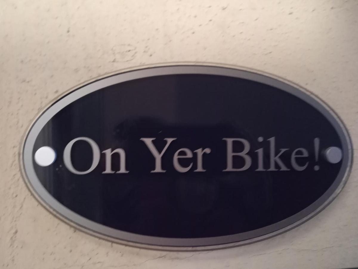 Villa On Yer Bike & Gone Fishin à Millport Extérieur photo